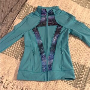 Girls Ivivva by Lululemon jacket 💙